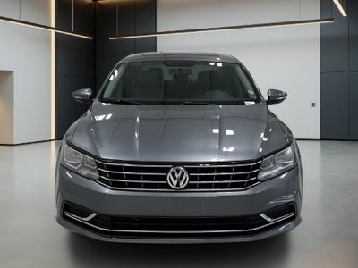 2018 Volkswagen Passat 2.0T SE