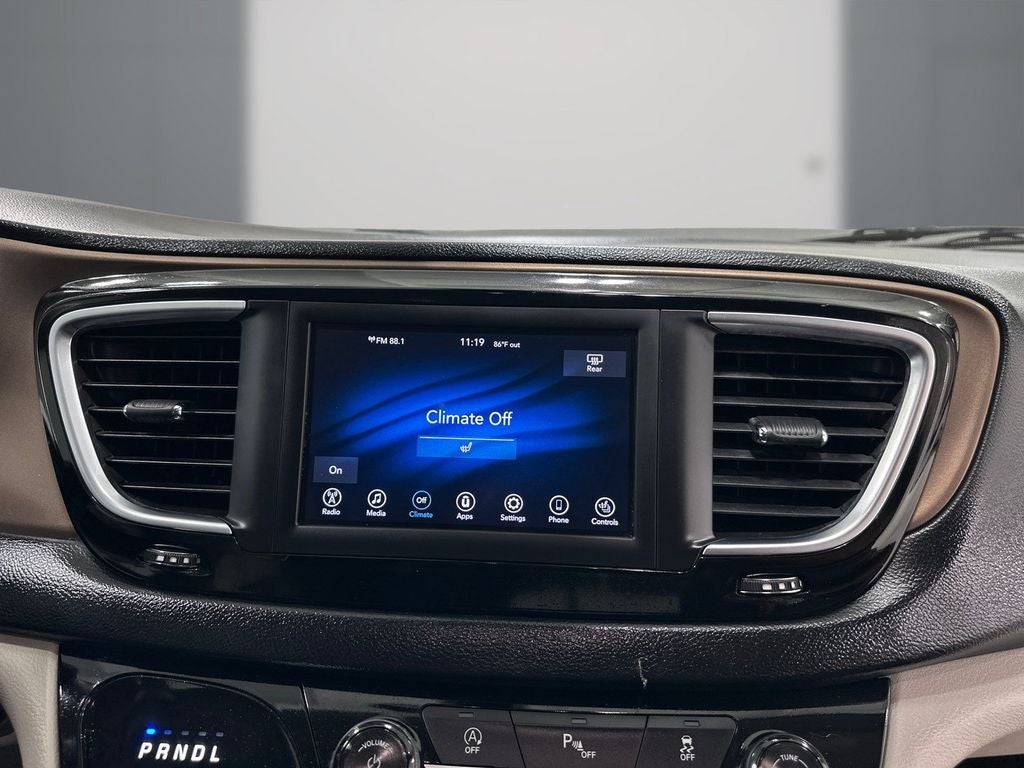 2018 Chrysler Pacifica Touring L