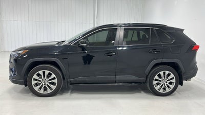 2022 Toyota RAV4 XLE Premium
