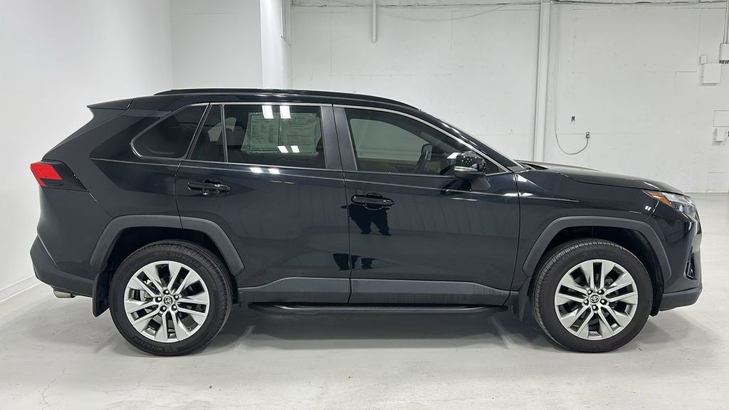 2022 Toyota RAV4 XLE Premium