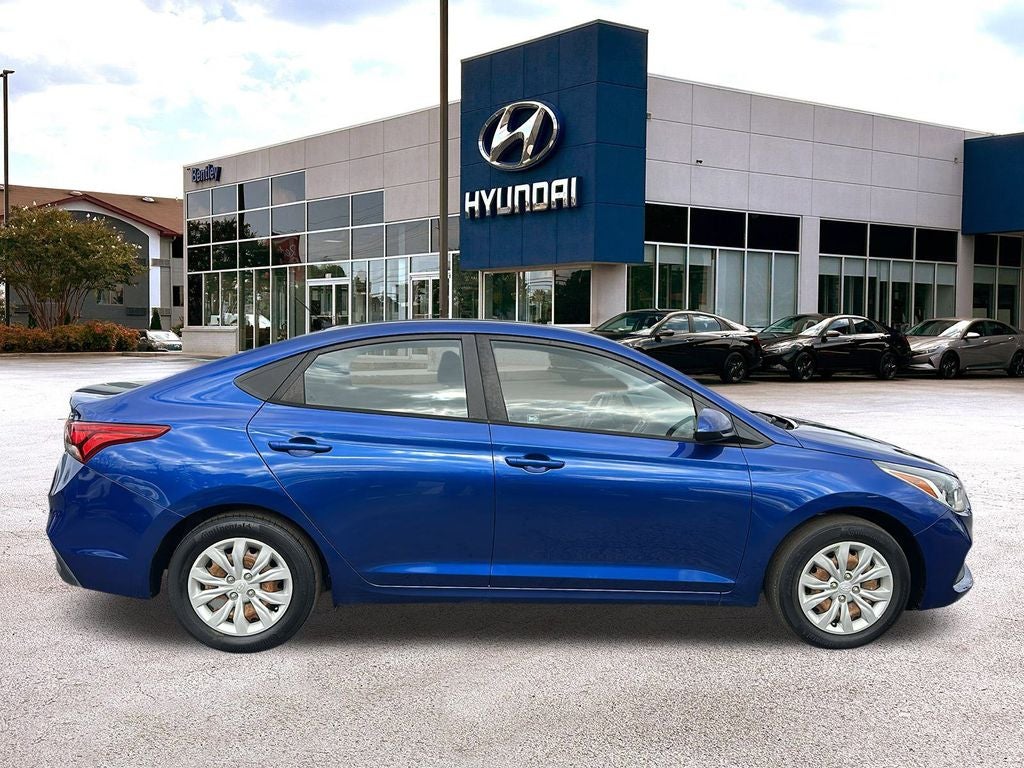 2019 Hyundai Accent SE
