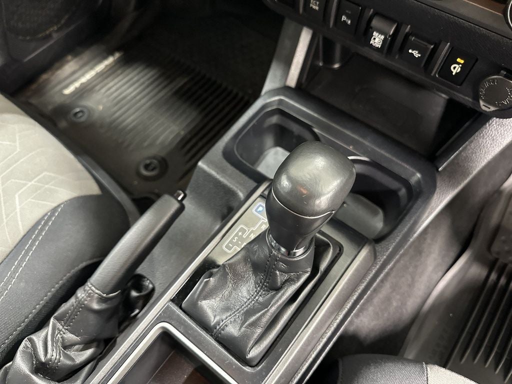 2020 Toyota Tacoma TRD Sport V6