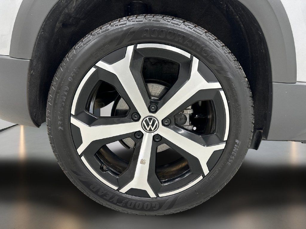 2026 Volkswagen Taos 1.5T SEL