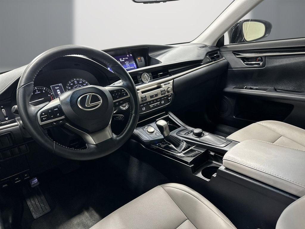 2017 Lexus ES 350