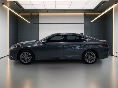 2024 Lexus ES 300h Ultra Luxury
