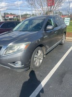 2016 Nissan Pathfinder Platinum
