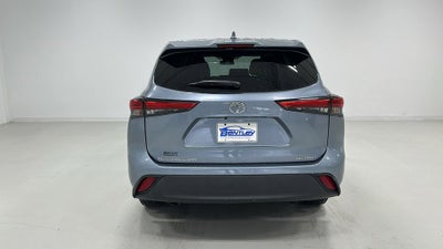 2021 Toyota Highlander LE
