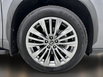 2024 Toyota Highlander Platinum