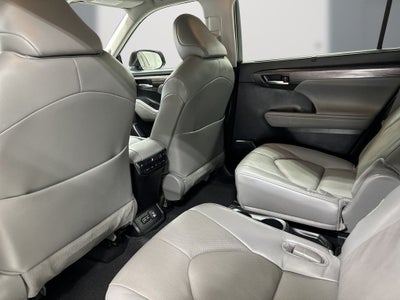 2024 Toyota Highlander Platinum