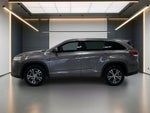 2017 Toyota Highlander LE