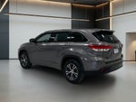 2017 Toyota Highlander LE