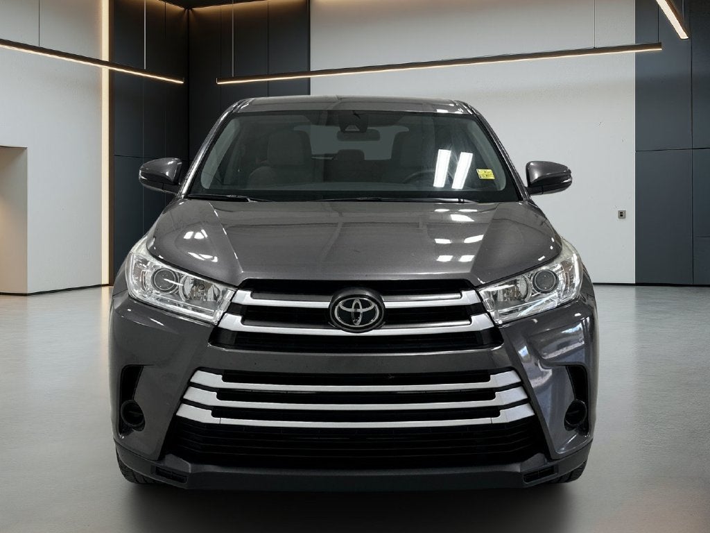 2017 Toyota Highlander LE
