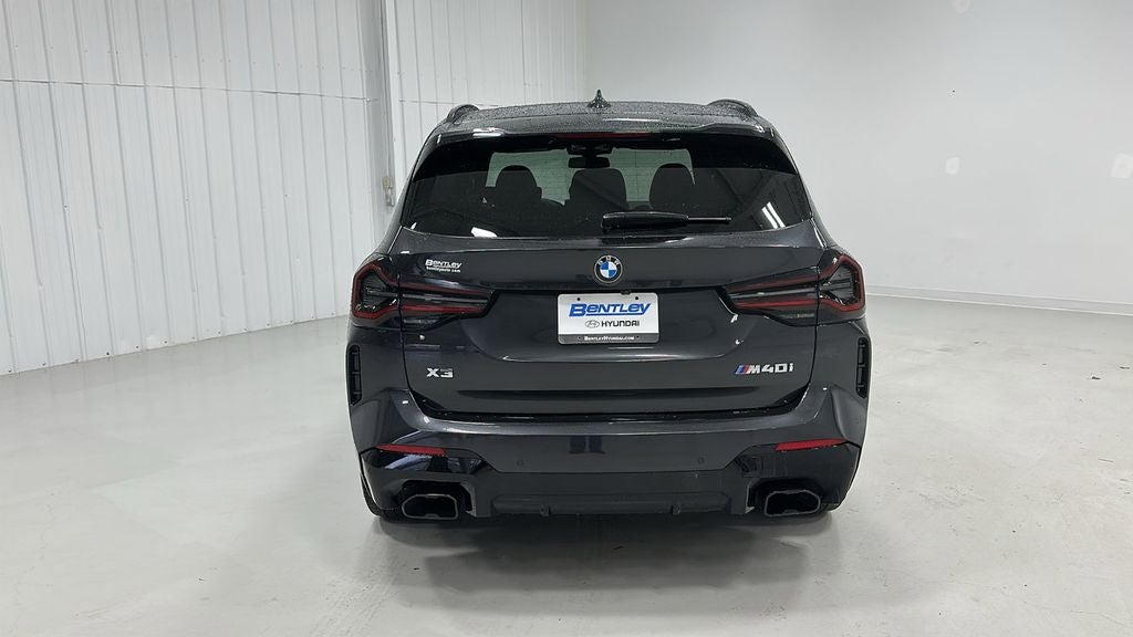 2023 BMW X3 M40i