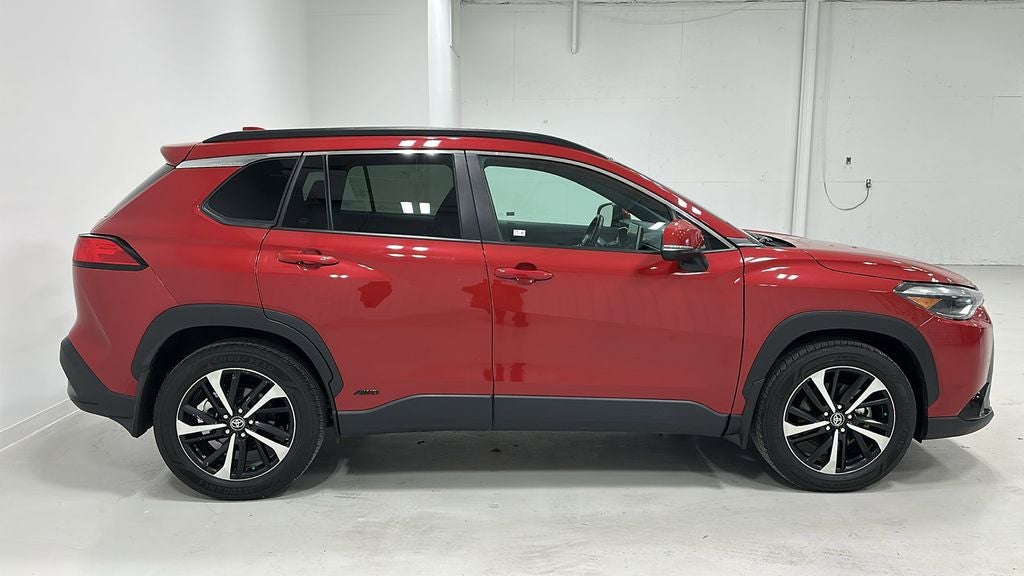 2024 Toyota Corolla Cross Hybrid XSE