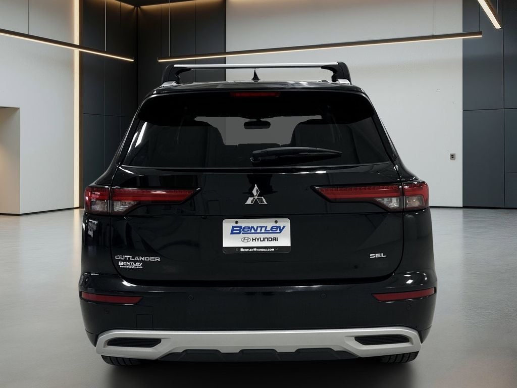2022 Mitsubishi Outlander SEL