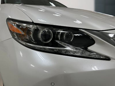2016 Lexus ES 300h
