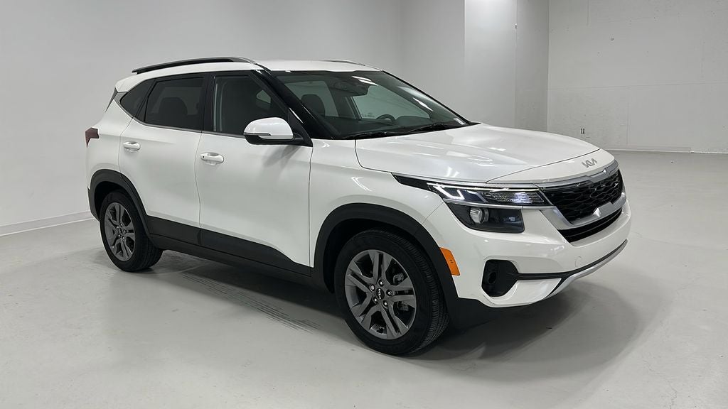 2023 Kia Seltos S