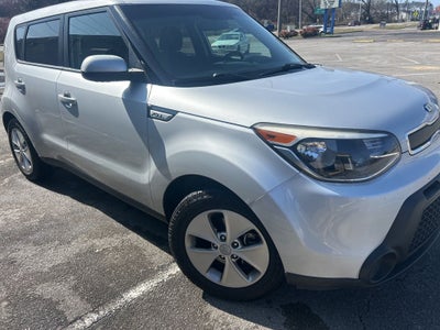 2016 Kia Soul Base