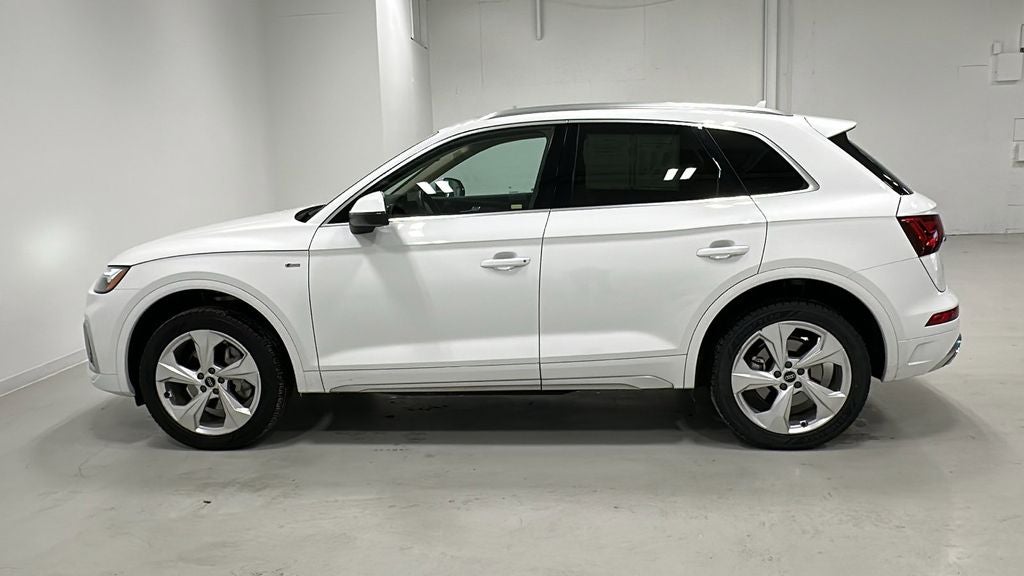 2024 Audi Q5 45 S line Premium quattro