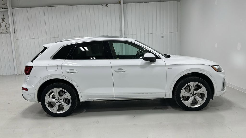 2024 Audi Q5 45 S line Premium quattro