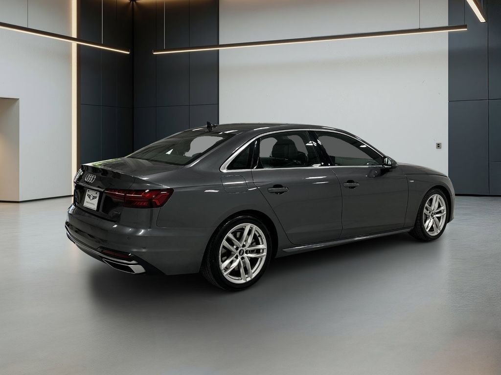 2022 Audi A4 45 S line Premium Plus quattro