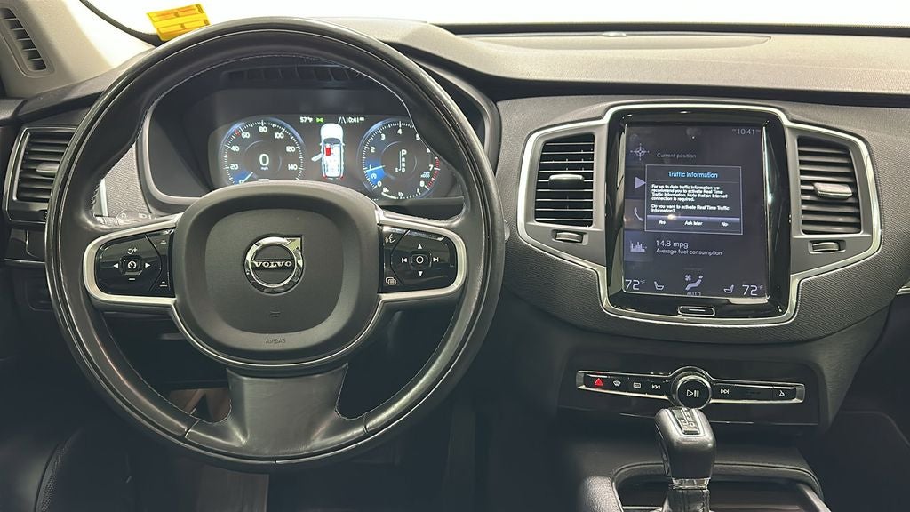 2019 Volvo XC90 T6 Momentum