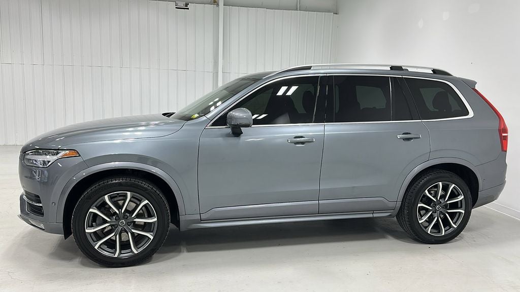 2019 Volvo XC90 T6 Momentum