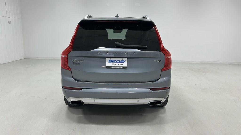 2019 Volvo XC90 T6 Momentum